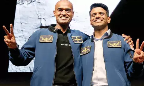 രാജ്യാന്തര ബഹിരാകാശ നിലയത്തിലെത്തിയ ശുഭാംശു ശുക്ലയ്ക്ക് അശോകചക്ര; ഗഗന്‍യാന്‍ ഗ്രൂപ്പ് ക്യാപ്റ്റന്‍ പ്രശാന്ത് ബാലകൃഷ്ണക്ക് കീര്‍ത്തിചക്ര