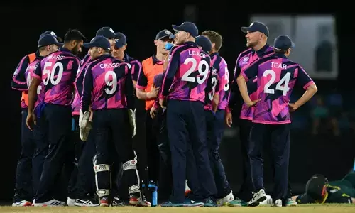 അപ്രതീക്ഷിത എൻട്രി ആഘോഷമാക്കാൻ സ്കോട്ട്ലൻഡ്; ടി20 ലോകകപ്പിനായുള്ള ടീമിനെ പ്രഖ്യാപിച്ചു; റിച്ചി ബെറിംഗ്ടൺ നായകൻ; അഫ്ഗാൻ വംശജൻ സൈനുള്ള ഇഹ്‌സാൻ സ്‌ക്വാഡിലെ പുതുമുഖം