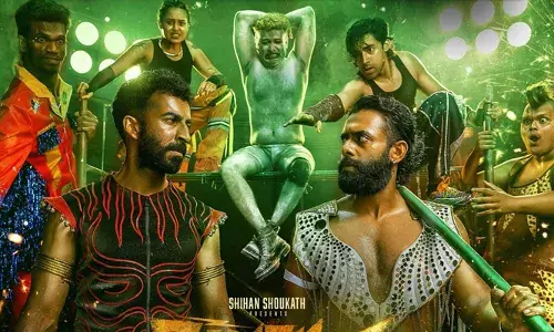 കളക്ഷനിൽ നേട്ടമുണ്ടാക്കി ചത്താ പച്ച; അഞ്ചു ദിവസങ്ങൾക്കുള്ളിൽ 25 കോടി ആഗോള കളക്ഷൻ പിന്നിട്ട് ആക്ഷൻ കോമഡി ചിത്രം