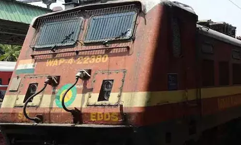 ബെംഗളൂരുവില്‍ നിന്ന് കേരളത്തിലേക്ക് എട്ട് സ്‌പെഷ്യല്‍ ട്രെയിനുകള്‍ കൂടി; സര്‍വീസ് ഫെബ്രുവരി അവസാനം വരെ നീട്ടി