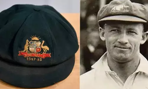 ഡോൺ ബ്രാഡ്മാന്റെ ബാഗി ഗ്രീൻ തൊപ്പി ലേലത്തിൽ വിറ്റുപോയത് റെക്കോർഡ് തുകയ്ക്ക്; ഇന്ത്യക്കെതിരേ അണിഞ്ഞ തൊപ്പിക്ക് 2.92 കോടി രൂപ