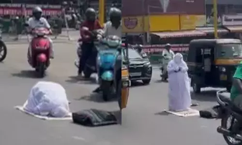 തിരക്കേറിയ റോഡിൽ നിസ്കാരം; സ്ത്രീയെ കസ്റ്റഡിയിലെടുത്തു; കാരണം കേട്ട് അന്തംവിട്ട് പോലീസ്