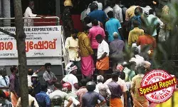 കുടിയന്മാരുടെ മനസമാധാനം കെടുത്താന്‍ ബെവ്കോ! ഇനി പ്രീമിയം കൗണ്ടറില്‍ പണമെടുക്കില്ല; ഡിജിറ്റല്‍ ഇടപാടുകള്‍ മാത്രം; നെറ്റ്വര്‍ക്ക് പോയാല്‍ ഔട്ട്ലെറ്റുകള്‍ പോര്‍ക്കളമാകുമോ എന്ന് ജീവനക്കാര്‍ക്ക് ആശങ്ക; ബാങ്ക് സ്റ്റേറ്റ്മെന്റില്‍ കുടി തെളിയുമെന്ന് പേടി; മദ്യപാനികളെ വെട്ടിലാക്കി ബെവ്കോയിലെ ഡിജിറ്റല്‍ വിപ്ലവം