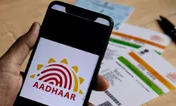 ആധാര്‍ സെന്ററിലെ ക്യൂ ഇനി ചരിത്രം! വീട്ടിലിരുന്ന് മൊബൈലിലൂടെ അഡ്രസ്സും നമ്പറും മാറ്റാം; ആധാറില്‍ വന്‍ മാറ്റങ്ങളുമായി പുതിയ ആപ്പ് എത്തി; പ്ലേ സ്റ്റോറില്‍ നിന്ന് ഉടന്‍ ഡൗണ്‍ലോഡ് ചെയ്യൂ