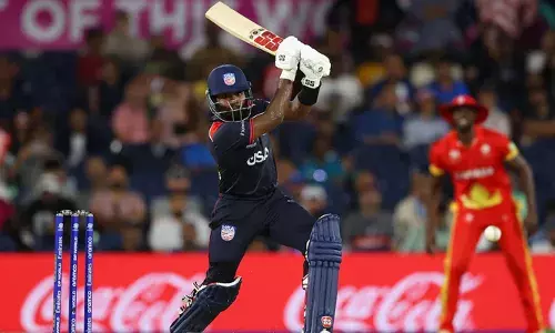 ഒത്തുകളി ആരോപണം; ആരോൺ ജോൺസിനെ വിലക്കി ഐ.സി.സി; ടി20 ലോകകപ്പ് അടുത്തിരിക്കെ യു.എസ്സിന് തിരിച്ചടി; മുൻനായകനെതിരെ തെളിവ് നശിപ്പിക്കൽ ഉൾപ്പെടെ കണ്ടെത്തിയത് അഞ്ച് കുറ്റങ്ങൾ