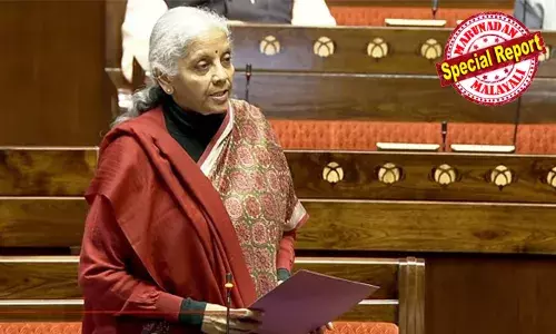 ഖജനാവ് നിറയുന്നു, തൊഴിലില്ലായ്മ കുറയുന്നു; മോദി സര്‍ക്കാരിന് ആശ്വാസമായി സാമ്പത്തിക സര്‍വേ; 7.4% വളര്‍ച്ചയുമായി ലോകത്തെ ഞെട്ടിച്ച് ഇന്ത്യ കുതിക്കുന്നു; താരിഫിലൂടെ ട്രംപ് പാര വെച്ചാലും രാജ്യം വീഴില്ല; ചില സംസ്ഥാനങ്ങളുടെ സാമ്പത്തികാവസ്ഥ മോശമായത് കടമെടുപ്പ് ചെലവേറിയതാക്കുമെന്നും വിലയിരുത്തല്‍; കേന്ദ്ര ബജറ്റിന് മുന്‍പ് രാജ്യം ചര്‍ച്ച ചെയ്യുന്നത്