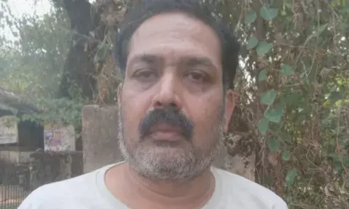 ക്ഷേത്ര വിഗ്രഹത്തിലെ രണ്ട് സ്വര്‍ണമാലകള്‍ കവര്‍ന്നു; പകരം മുക്കുപണ്ടം ചാര്‍ത്തി ഭക്തരെ കബളിപ്പിച്ചു; ക്ഷേത്ര പൂജാരി അറസ്റ്റില്‍; സ്വര്‍ണം കണ്ടെടുത്തു