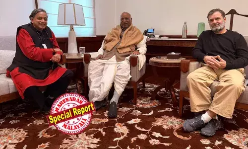 കൊച്ചിയിലെ അവഗണന തീര്‍ത്ത് ഡല്‍ഹിയിലെ വിരുന്നും ചിരിയും! ഖാര്‍ഗെയുടെ ചേംബറില്‍ നടന്നത് ആ രഹസ്യ ഉടമ്പടിയോ? ശശി തരൂര്‍ വിശ്വസ്തനായി തിരിച്ചെത്തുന്നു; കെ.സി വേണുഗോപാലിന്റെ മാസ്റ്റര്‍ പ്ലാന്‍ ഫലിച്ചു; പരാതികള്‍ തീര്‍ന്നു, ഇനി കളി മാറും; മുഖ്യമന്ത്രി മോഹമില്ലെന്ന് പറയുമ്പോഴും തരൂര്‍ ലക്ഷ്യമിടുന്നത് മറ്റൊന്ന്? രാഹുലിനെ വിശ്വപൗരന്‍ കണ്ടപ്പോള്‍ സംഭവിച്ചത്