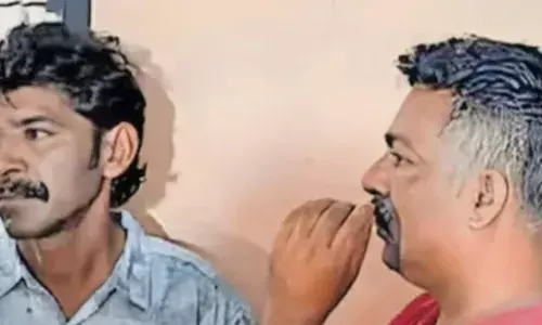 റിപ്പബ്ലിക് ദിനത്തി‍ൽ ആരും അറിയാതെ മദ്യ വിൽപ്പന; വിരുതന്മാരെ പൊക്കാനെത്തിയ എക്സൈസിന് തലവേദന; ഒരുകൂട്ടം ആളുകൾ ചേർന്ന് ചെയ്തത്