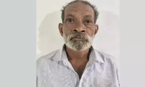 വാക്കത്തിയും കൊണ്ട് പാഞ്ഞെത്തിയതും പ്രദേശത്തെ നടുക്കി നിലവിളി; വേർപിരിഞ്ഞ് താമസിക്കുന്ന ഭാര്യയെ വെട്ടി കൊലപ്പെടുത്താൻ ശ്രമം; മകളെയും വെറുതെ വിട്ടില്ല; പ്രതി പിടിയിൽ