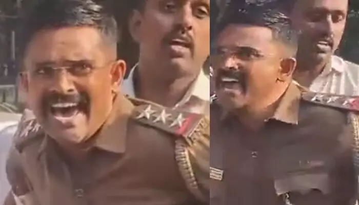 കൈക്കൂലി വാങ്ങുന്നതിനിടെ ലോകായുക്ത പൊക്കി; യൂണിഫോമിൽ പിടിയിലായതോടെ ഉദ്യോഗസ്ഥരോട് അലറിവിളിച്ചും തട്ടിക്കയറിയും ഇൻസ്പെക്ടർ; വീഡിയോ വൈറൽ കൈക്കൂലി വാങ്ങുന്നതിനിടെ ലോകായുക്ത പൊക്കി; യൂണിഫോമിൽ പിടിയിലായതോടെ ഉദ്യോഗസ്ഥരോട് അലറിവിളിച്ചും തട്ടിക്കയറിയും ഇൻസ്പെക്ടർ; വീഡിയോ വൈറൽ