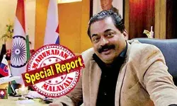 ഐടി ഉദ്യോഗസ്ഥര്‍ എത്തിയത് സീല്‍ ചെയ്ത ലോക്കറുകള്‍ ദുബായില്‍നിന്നെത്തിയ റോയിയുടെ സാന്നിധ്യത്തില്‍ തുറന്നുപരിശോധിക്കാന്‍; റെയ്ഡിന് എത്തിയത് കൊച്ചിയില്‍നിന്നുള്ള എട്ടംഗ ആദായനികുതി സംഘം; സി.ജെ. റോയിയുടെ മരണം: ആദായനികുതി വകുപ്പ് പ്രതിക്കൂട്ടിലോ? ബിസിനസ് ലോകം പ്രതിഷേധത്തില്‍