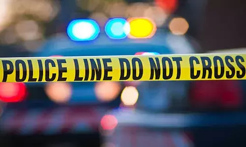 കോട്ടയത്ത് യുവതിയെയും യുവാവിനെയും ഹോട്ടല്‍ മുറിയില്‍ മരിച്ച നിലയില്‍ കണ്ടെത്തി; ആത്മഹത്യാ കുറിപ്പ് കണ്ടെടുത്ത് പോലിസ്