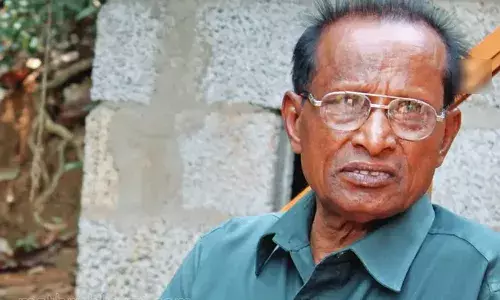 കേരളത്തെ വിറപ്പിച്ച നക്‌സലൈറ്റ് നായകന്‍! തലശ്ശേരി പോലീസ് സ്റ്റേഷന്‍ ആക്രമണത്തിന്റെ സൂത്രധാരന്‍;  18 കൊലക്കേസുകള്‍; ഒടുവില്‍ ആവേശം അറിവില്ലായ്മയായിരുന്നു എന്ന കുറ്റസമ്മതവും!  മുന്‍ നക്‌സല്‍ നേതാവ് വെള്ളത്തൂവല്‍ സ്റ്റീഫന്‍ അന്തരിച്ചു; വിടവാങ്ങുന്നത് തോക്ക് ഉപേക്ഷിച്ചു ബൈബിള്‍ എടുത്ത വിപ്ലവകാരി