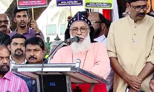 സര്‍ക്കാരിന്റേത് ക്രൂര സമീപനം, അധ്യാപകര്‍ അതിഥി തൊഴിലാളികളല്ല; ഭിന്നശേഷി സംവരണത്തില്‍ സംസ്ഥാന സര്‍ക്കാരിനെതിരെ ആഞ്ഞടിച്ച് ക്ലീമിസ് കാതോലിക്കാ ബാവ; ക്ലീമിസ് ബാവ സര്‍ക്കാരിന് എതിരെ പറഞ്ഞത് വസ്തുതാ വിരുദ്ധമെന്ന് മന്ത്രി വി. ശിവന്‍കുട്ടി