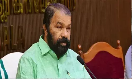 അടുത്ത വര്‍ഷം പത്താംക്ലാസ് സിലബസ് 25 ശതമാനം കുറക്കും; പാഠപുസ്തകങ്ങളുടെ ഉള്ളടക്കത്തില്‍ വ്യത്യാസം ഉണ്ടാകില്ല:   മന്ത്രി വി. ശിവന്‍കുട്ടി