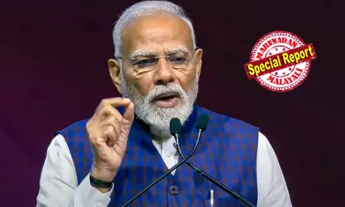 എപ്സ്റ്റീന്റെ വാക്ക് കേട്ട് മോദി ഇസ്രായേലില്‍ പോയോ? അത് വര്‍ക്കായി എന്ന് എപ്സ്റ്റീന്റെ ഇമെയില്‍; രാജ്യം കണ്ട വലിയ അപമാനമെന്ന് കോണ്‍ഗ്രസ്; കുറ്റവാളിയുടെ ചപ്പുചവറ് ജല്പനങ്ങളെ അവജ്ഞയോടെ തള്ളി വിദേശകാര്യ മന്ത്രാലയം; ട്രംപിനും ബില്‍ ഗേറ്റ്‌സിനും പിന്നാലെ ഇന്ത്യന്‍ പ്രധാനമന്ത്രിയെയും വിവാദഫയലുകളില്‍ വലിച്ചിഴയ്ക്കാന്‍ നീക്കം