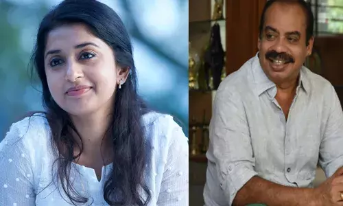 എങ്ങനെയെങ്കിലും..ഒരു ചാൻസ് തരണമെന്ന് പറഞ്ഞു; ഒന്ന് രണ്ട് കുട്ടികളെ ഓഡിഷന് ചെയ്തു നോക്കി; അങ്ങനെയാണ് മീര സിനിമയുടെ ഭാഗമാവുന്നത്; വെളിപ്പെടുത്തലുമായി സത്യൻ അന്തിക്കാട് എങ്ങനെയെങ്കിലും..ഒരു ചാൻസ് തരണമെന്ന് പറഞ്ഞു; ഒന്ന് രണ്ട് കുട്ടികളെ ഓഡിഷന് ചെയ്തു നോക്കി; അങ്ങനെയാണ് മീര സിനിമയുടെ ഭാഗമാവുന്നത്; വെളിപ്പെടുത്തലുമായി സത്യൻ അന്തിക്കാട്