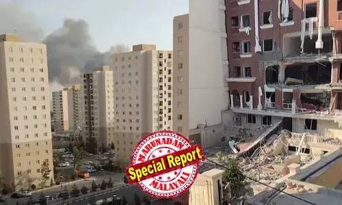 ട്രംപിന്റെ ഭീഷണിക്ക് പിന്നാലെ ഇറാനെ വിറപ്പിച്ചു ഇരട്ട സ്ഫോടനം; അഞ്ചു മരണം; എട്ട് നില കെട്ടിടം തകര്ന്നു വീണു! ലക്ഷ്യം റെവല്യൂഷണറി ഗാര്ഡ് കമാന്ഡറോ? ഗ്യാസ് പൊട്ടിത്തെറിച്ചതെന്ന് ഇറാന് പറയുമ്പോഴും ദുരൂഹത; നടുക്കം മാറാതെ ബന്ദര് അബ്ബാസ്; പങ്കില്ലെന്ന് ഇസ്രയേല്; ആശങ്കയില് ഇറാന് ജനത ട്രംപിന്റെ ഭീഷണിക്ക് പിന്നാലെ ഇറാനെ വിറപ്പിച്ചു ഇരട്ട സ്ഫോടനം; അഞ്ചു മരണം; എട്ട് നില കെട്ടിടം തകര്ന്നു വീണു! ലക്ഷ്യം റെവല്യൂഷണറി ഗാര്ഡ് കമാന്ഡറോ? ഗ്യാസ് പൊട്ടിത്തെറിച്ചതെന്ന് ഇറാന് പറയുമ്പോഴും ദുരൂഹത; നടുക്കം മാറാതെ ബന്ദര് അബ്ബാസ്; പങ്കില്ലെന്ന് ഇസ്രയേല്; ആശങ്കയില് ഇറാന് ജനത