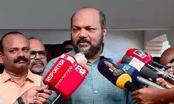 എയിംസും ഇല്ല, സ്ഥലത്തിന്റെ ലിസ്റ്റ് നല്കിയതാണ്; അതിവേഗ റെയിലും ഇല്ല, കേരളത്തിന് കടുത്ത അവഗണന; വിവേചനമെന്ന് മന്ത്രി പി രാജീവ് എയിംസും ഇല്ല, സ്ഥലത്തിന്റെ ലിസ്റ്റ് നല്കിയതാണ്; അതിവേഗ റെയിലും ഇല്ല, കേരളത്തിന് കടുത്ത അവഗണന; വിവേചനമെന്ന് മന്ത്രി പി രാജീവ്