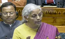 കാന്സര് മരുന്നുകള്ക്കും സ്മാര്ട്ട് ഫോണുകള്ക്കും ഇലക്ട്രിക് വാഹനങ്ങള്ക്കും വില കുറയും; മദ്യത്തിന് വില കൂടും; വിദേശയാത്രകള്ക്ക് ചെലവ് കുറയും കാന്സര് മരുന്നുകള്ക്കും സ്മാര്ട്ട് ഫോണുകള്ക്കും ഇലക്ട്രിക് വാഹനങ്ങള്ക്കും വില കുറയും; മദ്യത്തിന് വില കൂടും; വിദേശയാത്രകള്ക്ക് ചെലവ് കുറയും