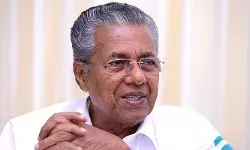 വലിയ എന്തോ വരുന്നുവെന്ന പ്രതീതി സൃഷ്ടിച്ചവർക്ക് ഇപ്പോൾ മറുപടിയില്ല; കേന്ദ്രസർക്കാരിന്റെ അവഗണന തുടരുമ്പോൾ ശബ്ദമുയർത്താൻ കോൺഗ്രസും മുസ്ലിം ലീഗും തയ്യാറാകുന്നില്ലെന്നും മുഖ്യമന്ത്രി വലിയ എന്തോ വരുന്നുവെന്ന പ്രതീതി സൃഷ്ടിച്ചവർക്ക് ഇപ്പോൾ മറുപടിയില്ല; കേന്ദ്രസർക്കാരിന്റെ അവഗണന തുടരുമ്പോൾ ശബ്ദമുയർത്താൻ കോൺഗ്രസും മുസ്ലിം ലീഗും തയ്യാറാകുന്നില്ലെന്നും മുഖ്യമന്ത്രി