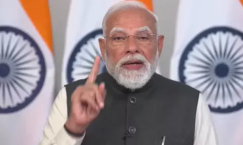 മനുഷ്യകേന്ദ്രീകൃത ബജറ്റ്; ഇന്ത്യയുടെ അടിത്തറ ശക്തിപ്പെടുത്തും;  സ്ത്രീകള്‍ക്കും യുവാക്കള്‍ക്കും പുത്തന്‍ സംരംഭക മേഖലകള്‍ക്കും വലിയ ഉത്തേജനം;  വികസിതഭാരതം എന്ന സ്വപ്നം യാഥാര്‍ത്ഥ്യമാക്കാനുള്ള ബജറ്റെന്ന് മോദി