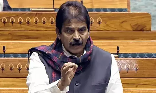 കടലാമയെ കുറിച്ചാണോ ഒരു കേന്ദ്ര ബജറ്റില്‍ പറയേണ്ടത്; ധാതു ഇടനാഴിയേയും ആശങ്കയോടെ കാണാന്‍ കഴിയൂ; ബജറ്റില്‍ അവഗണനയെന്ന് കെ.സി വേണുഗോപാല്‍