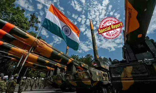 ഇന്ത്യയെ തൊട്ടാല്‍ കളി മാറും! പാകിസ്ഥാനും ചൈനയ്ക്കും ഇനി ഉറക്കമില്ലാത്ത രാത്രികള്‍; പ്രതിരോധത്തിന് 7.85 ലക്ഷം കോടി; 15 ശതമാനം വര്‍ദ്ധന; 3.25 ലക്ഷം കോടിയുടെ റഫാല്‍ കരാര്‍; ചൈനീസ് മുങ്ങിക്കപ്പലുകളെ പൂട്ടാന്‍ 70,000 കോടിയുടെ ടൈപ്പ്-214 കരാര്‍; ഡ്രോണ്‍ യുദ്ധമുറയുമായി നാവികസേന; മെയ്ക്ക് ഇന്‍ ഇന്ത്യയിലൂടെ ലോകം കീഴടക്കാന്‍ ഭാരതം