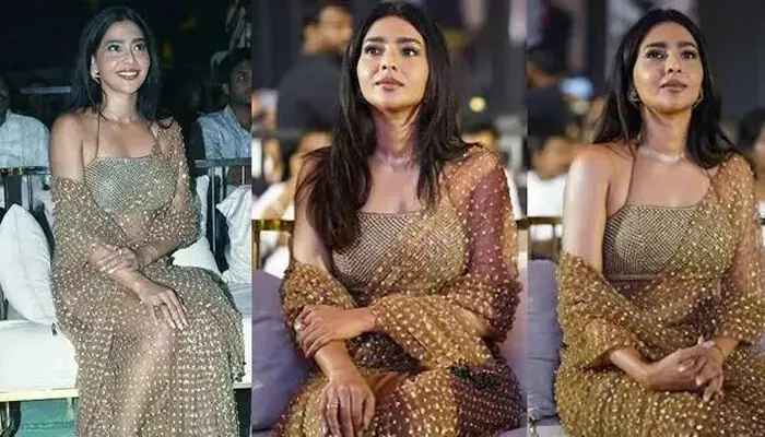 അനാവശ്യ കാര്യങ്ങൾ ഇത്രയധികം ചർച്ച ചെയ്യുന്നത് എന്തിനാണ്, സംസാരിക്കാൻ മറ്റെന്തെല്ലാം വിഷയങ്ങളുണ്ട്; എനിക്കിഷ്ടമുള്ള വസ്ത്രം ധരിക്കും; തുറന്നടിച്ച് ഐശ്വര്യ ലക്ഷ്മി