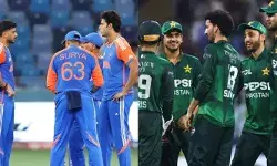 ലോകകപ്പിന്റെ നിലനില്പ്പ് തന്നെ ഇന്ത്യ- പാക്ക് മത്സരത്തില്; നടന്നില്ലെങ്കില് കോടികളുടെ നഷ്ടം; ബഹിഷ്കരണ ഭീഷണിയില് പിസിബിക്ക് മുന്നറിയിപ്പുമായി ഐസിസി; 316 കോടിയുടെ വിഹിതം തടയാനും അച്ചടക്ക നടപടിക്കും സാധ്യത; ഇന്ത്യന് ടീം കൊളംബോയിലെത്തും; മത്സരം ഉപേക്ഷിക്കുന്നത് വരെ സ്റ്റേഡിയത്തില് തുടരുമെന്ന് ബിസിസിഐ; ക്രിക്കറ്റിലെ അയല്പ്പോര് കനക്കുന്നു ലോകകപ്പിന്റെ നിലനില്പ്പ് തന്നെ ഇന്ത്യ- പാക്ക് മത്സരത്തില്; നടന്നില്ലെങ്കില് കോടികളുടെ നഷ്ടം; ബഹിഷ്കരണ ഭീഷണിയില് പിസിബിക്ക് മുന്നറിയിപ്പുമായി ഐസിസി; 316 കോടിയുടെ വിഹിതം തടയാനും അച്ചടക്ക നടപടിക്കും സാധ്യത; ഇന്ത്യന് ടീം കൊളംബോയിലെത്തും; മത്സരം ഉപേക്ഷിക്കുന്നത് വരെ സ്റ്റേഡിയത്തില് തുടരുമെന്ന് ബിസിസിഐ; ക്രിക്കറ്റിലെ അയല്പ്പോര് കനക്കുന്നു