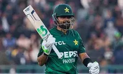 ഓസ്ട്രേലിയക്കെതിരെ അർധ സെഞ്ചുറി; അന്താരാഷ്ട്ര ടി20യിൽ റെക്കോർഡിട്ട് മുൻ പാക് നായകൻ; ബാബർ അസമിന്റെ നേട്ടം വിരാട് കോലിയെയും മറികടന്ന് ഓസ്ട്രേലിയക്കെതിരെ അർധ സെഞ്ചുറി; അന്താരാഷ്ട്ര ടി20യിൽ റെക്കോർഡിട്ട് മുൻ പാക് നായകൻ; ബാബർ അസമിന്റെ നേട്ടം വിരാട് കോലിയെയും മറികടന്ന്