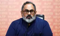 കേന്ദ്ര ബജറ്റില് പ്രഖ്യാപിച്ച പദ്ധതികള് നടപ്പിലാക്കാന് സംസ്ഥാന സര്ക്കാരിന് ശേഷിയുണ്ടോ? കേന്ദ്രസര്ക്കാര് കേരളത്തെ അവഗണിക്കുന്നു എന്ന പ്രചാരണം 100 ശതമാനം നുണ; രാജീവ് ചന്ദ്രശേഖര് കേന്ദ്ര ബജറ്റില് പ്രഖ്യാപിച്ച പദ്ധതികള് നടപ്പിലാക്കാന് സംസ്ഥാന സര്ക്കാരിന് ശേഷിയുണ്ടോ? കേന്ദ്രസര്ക്കാര് കേരളത്തെ അവഗണിക്കുന്നു എന്ന പ്രചാരണം 100 ശതമാനം നുണ; രാജീവ് ചന്ദ്രശേഖര്