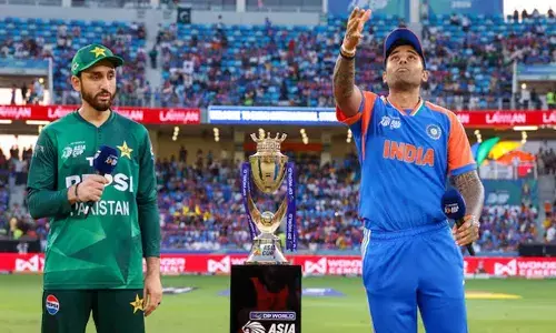 ചാമ്പ്യൻസ് ട്രോഫി കളിക്കാൻ ഇന്ത്യ വിസമ്മതിച്ചപ്പോൾ എന്ത് നടപടിയെടുത്തു; ഇന്ത്യക്കെതിരായ മത്സരം ബഹിഷ്‌കരിച്ചാൽ പാക്കിസ്ഥാനെ ശിക്ഷിക്കാൻ ഐസിസിക്ക് അധികാരമില്ലെന്ന് ഇഹ്സാൻ മാനി