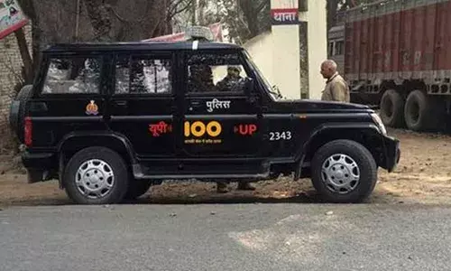 ഭാര്യയുമായി 17കാരന്‍ പ്രണയത്തിലാണെന്ന സംശയം; വാട്ട്സ്ആപ്പ് ചാറ്റുകള്‍ കണ്ടതോടെ പ്രതികാരം; കൗമാരക്കാരനെ വടികൊണ്ട് അടിച്ചുകൊലപ്പെടുത്തി