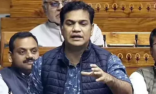 യുഎസ് കരാറും എപ്സ്റ്റീന്‍ ഫയല്‍സും സര്‍ക്കാരിനെ പ്രതിരോധത്തിലാക്കുന്നത്; ജനാധിപത്യ രീതിയില്‍ പ്രതികരിച്ചതിനാണ് സസ്‌പെന്‍ഷന്‍; നാളെ സഭക്ക് അകത്തും പുറത്തും പ്രതിഷേധിക്കും: ഹൈബി ഈഡന്‍ എംപി