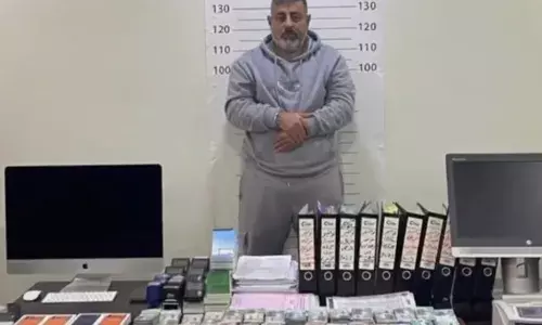 ഇവരുടെ ലൂപിൽ പെട്ടാൽ സാധാരണ ജീവിതം പിന്നെ സ്വപ്നങ്ങളിൽ മാത്രം; ആരും അറിയാതെ വെളുപ്പിച്ചത് പത്ത് കോടിയിലേറെ ദിനാർ; കുവൈറ്റിൽ നിന്ന് പുറത്തുവരുന്നത് ഞെട്ടിപ്പിക്കുന്ന വിവരങ്ങൾ