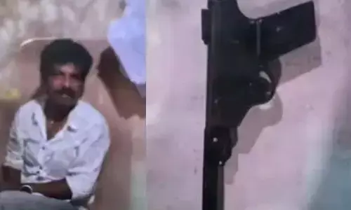 എയർ ഗണ്ണുമായി ആശുപത്രിയിലെത്തി യുവാവ്; ഇതിവിടെ ഇരിക്കട്ടെയെന്ന് പറഞ്ഞ് തോക്ക് മേശപ്പുറത്ത് വെച്ച് ഭീഷണി; ആള് കൂടിയതോടെ സ്ഥലം വിട്ടു; പിടിയിലായത് കുന്നന്താനത്തുകാരൻ ലിനു തോമസ്