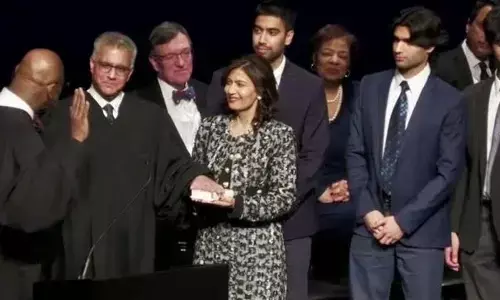 ഇല്ലിനോയിസ് സുപ്രീം കോടതിയില്‍ ചരിത്രം കുറിച്ച് സഞ്ജയ് ടി. ടെയിലര്‍: ഈ പദവിയിലെത്തുന്ന ആദ്യ ഏഷ്യന്‍ അമേരിക്കന്‍