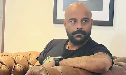 ഏറ്റവും ക്രൂരന്മാരായ ഭരണാധികാരികൾ പോലും ഇഷ്ടപ്പെട്ടിരുന്നത് കുട്ടികളുടെ ചിത്രങ്ങൾ; സിനിമകളിലെ കുറ്റകൃത്യങ്ങൾ സമൂഹത്തെ സ്വാധീനിക്കുന്നില്ലെന്നും മുരളി ഗോപി