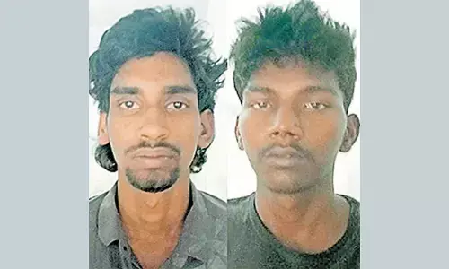 മോഷ്ടിച്ച ബൈക്ക് രൂപമാറ്റം വരുത്തി; ഇന്ധനം നിറയ്ക്കാനെത്തിയത് ഉടമയ്ക്ക് മുന്നില്‍:  രണ്ട്‌യുവാക്കള്‍ പിടിയില്‍