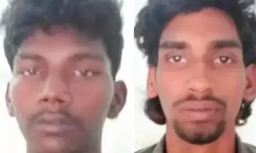 മോഷ്ടിച്ച ബൈക്കിന് സ്പ്രേ പെയിന്റടിച്ചു, നമ്പർ പ്ലേറ്റ് മാറ്റി; പിടിക്കപ്പെടില്ലെന്ന് കരുതി കറക്കം; ഒടുവിൽ പെട്രോളടിക്കാനായി പമ്പിലെത്തിയപ്പോൾ മുന്നിൽ ഉടമ; വർക്കലയിൽ യുവാക്കൾ പിടിയിൽ