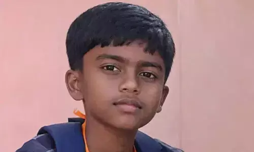 ഫുട്‌ബോള്‍ അക്കാദമിയില്‍ പരിശീലനത്തിന് വിട്ടില്ല;   ഏഴാം ക്ലാസ് വിദ്യാര്‍ത്ഥി ശുചിമുറിയില്‍ തൂങ്ങി മരിച്ച നിലയില്‍