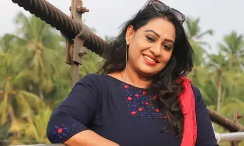 പറ്റിച്ച് ജീവിക്കുന്ന സ്ത്രീ, ഇങ്ങനെ കാശുണ്ടാക്കിയാണോ സഹോദിമാരെ കെട്ടിച്ചു വിട്ടത്; മറുപടി വൈകിയതിന് കുടുംബത്തെ വരെ ചീത്തവിളിച്ചു; ദുരനുഭവം തുറന്ന് പറഞ്ഞ് ബീന ആന്റണി