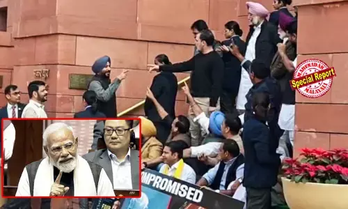 പാര്‍ലമെന്റ് കവാടത്തില്‍ രാഹുലിന്റെ വഞ്ചകന്‍ വിളി; ബിട്ടു തിരിച്ചടിച്ചത് രാജ്യശത്രു എന്ന്; മോദി ഏറ്റുപിടിച്ചതോടെ സംഭവം സിഖ് വിരുദ്ധതയായി; ഒരു മണിക്കൂര്‍ 35 മിനിറ്റ് നീണ്ട പ്രസംഗത്തില്‍ കോണ്‍ഗ്രസിനെ പിച്ചിച്ചീന്തി പ്രധാനമന്ത്രി; യുവരാജാവിന് അഹങ്കാരം ഉച്ചസ്ഥായിലെന്ന് രാജ്യസഭയില്‍ പ്രധാനമന്ത്രി; ചോദ്യങ്ങളില്‍ നിന്ന് രക്ഷപ്പെടാന്‍ നുണകളെ കൂട്ടുപിടിക്കുന്നെന്ന് രാഹുലും