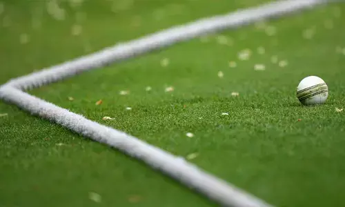 തോറ്റ് തുടങ്ങി കേരളം; സീനിയര്‍ വനിതാ ഏകദിന ടൂര്‍ണമെന്റിൽ റെയിൽവേസിനോട് പരാജയപ്പെട്ടത്131 റൺസിന്; ഷിപ്ര ഗിരിക്ക് സെഞ്ചുറി