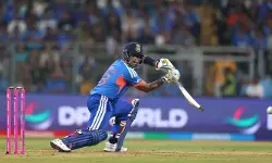 സന്നാഹ മത്സരമല്ല മോനേ, ഇത് ലോകകപ്പ്! വാംഖഡെയില്‍ ഇന്ത്യന്‍ ബാറ്റിങ് നിരയെ വിറപ്പിച്ച് യുഎസ്എ! അഭിഷേകും ദുബെയും ഗോള്‍ഡന്‍ ഡക്ക്;  രക്ഷകനായി സൂര്യകുമാര്‍;  49 പന്തില്‍ 84 റണ്‍സുമായി പട നയിച്ച് ക്യാപ്റ്റന്‍;  162 റണ്‍സ് വിജയലക്ഷ്യം