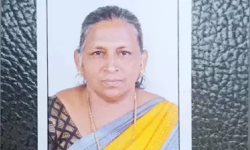 തിരുവനന്തപുരം ബാലരാമപുരത്ത് വീട്ടമ്മയെ മരിച്ച നിലയില്‍ കണ്ടെത്തി; വീടിന് പിന്നില്‍ കത്തിക്കരിഞ്ഞ നിലയിലായിരുന്നു മൃതദേഹം