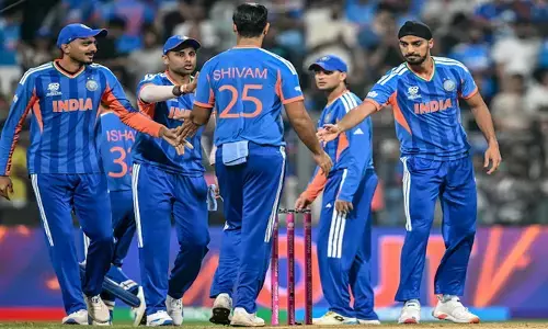 വാംഖഡെയില്‍ വിജയസൂര്യന്‍! കുഞ്ഞന്‍മാരായ യുഎസ്എയ്ക്ക് മുന്നില്‍ വിയര്‍ത്ത് ജയിച്ച് ഇന്ത്യ; ബാറ്റിംഗിലെ പാളിച്ചകള്‍ ബൗളിംഗില്‍ തീര്‍ത്തു;  രക്ഷകനായി ക്യാപ്റ്റന്‍ സൂര്യകുമാര്‍! സിറാജിന്റെ തിരിച്ചുവരവ്;  ട്വന്റി 20 ലോകകപ്പില്‍ ജയത്തുടക്കം