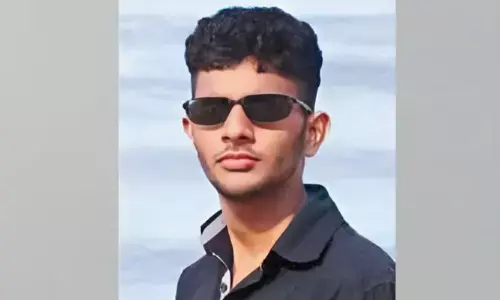 സുഹൃത്തിനെ റെയില്‍വെ സ്റ്റേഷനിലാക്കി മടങ്ങവെ അപകടം; അമിത വേഗതയിലെത്തിയ കെഎസ്ആര്‍ടിസി ബസിടിച്ച് കോളേജ് വിദ്യാര്‍ത്ഥി മരിച്ചു